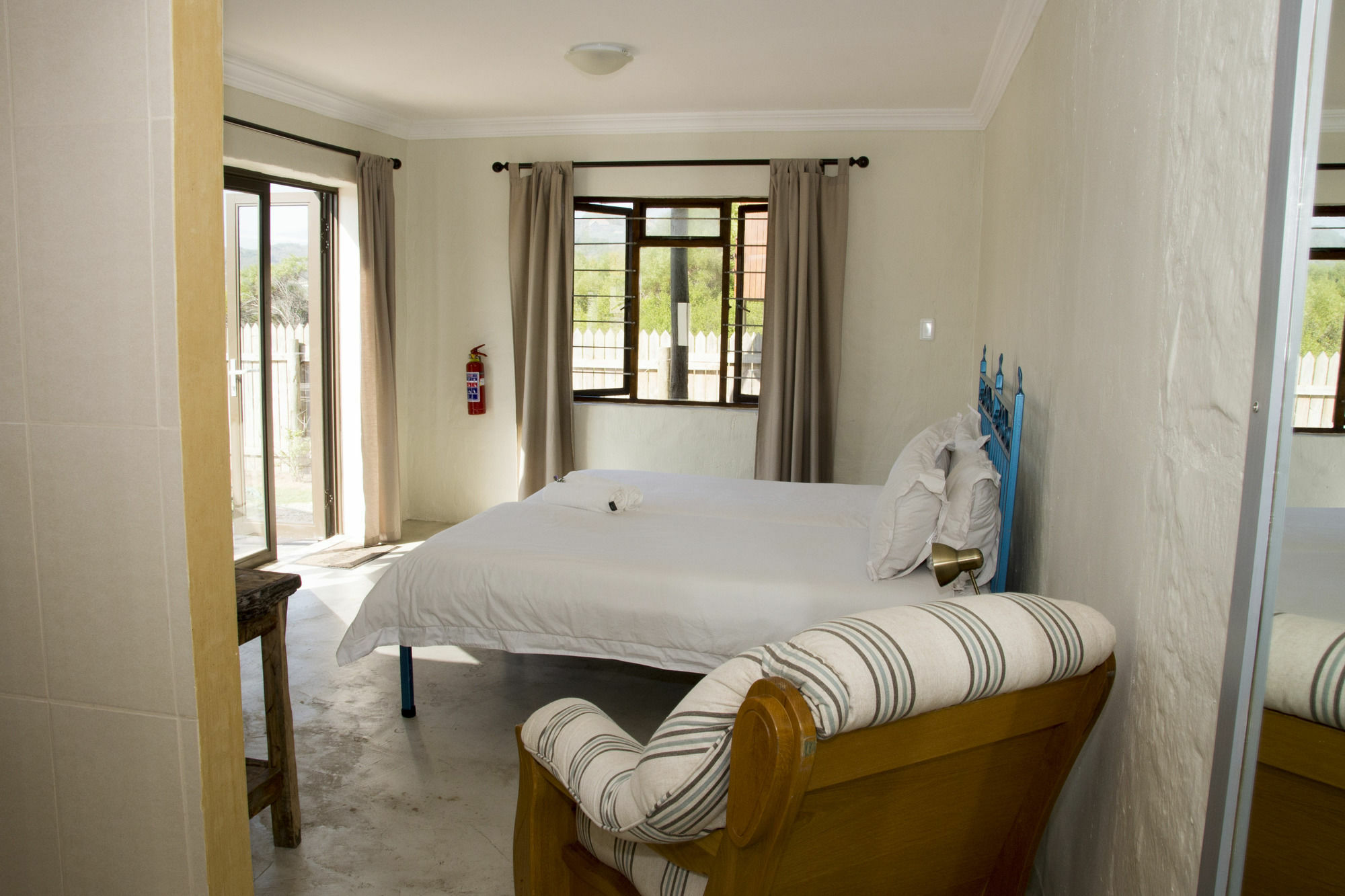 Afrovibe Beach Villa เซดจ์ฟิลด์ ภายนอก รูปภาพ